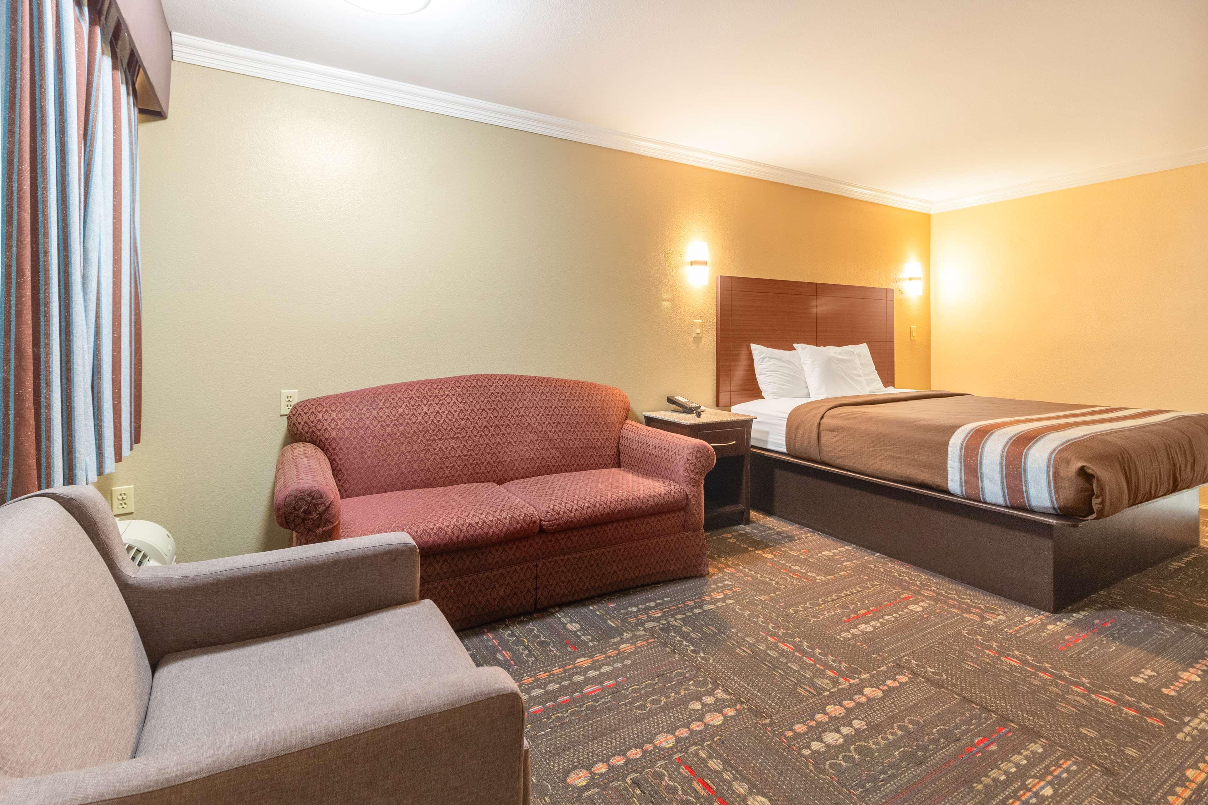 Hotel Dan Inn Uberaba & Convencoes By Nacional Inn Экстерьер фото