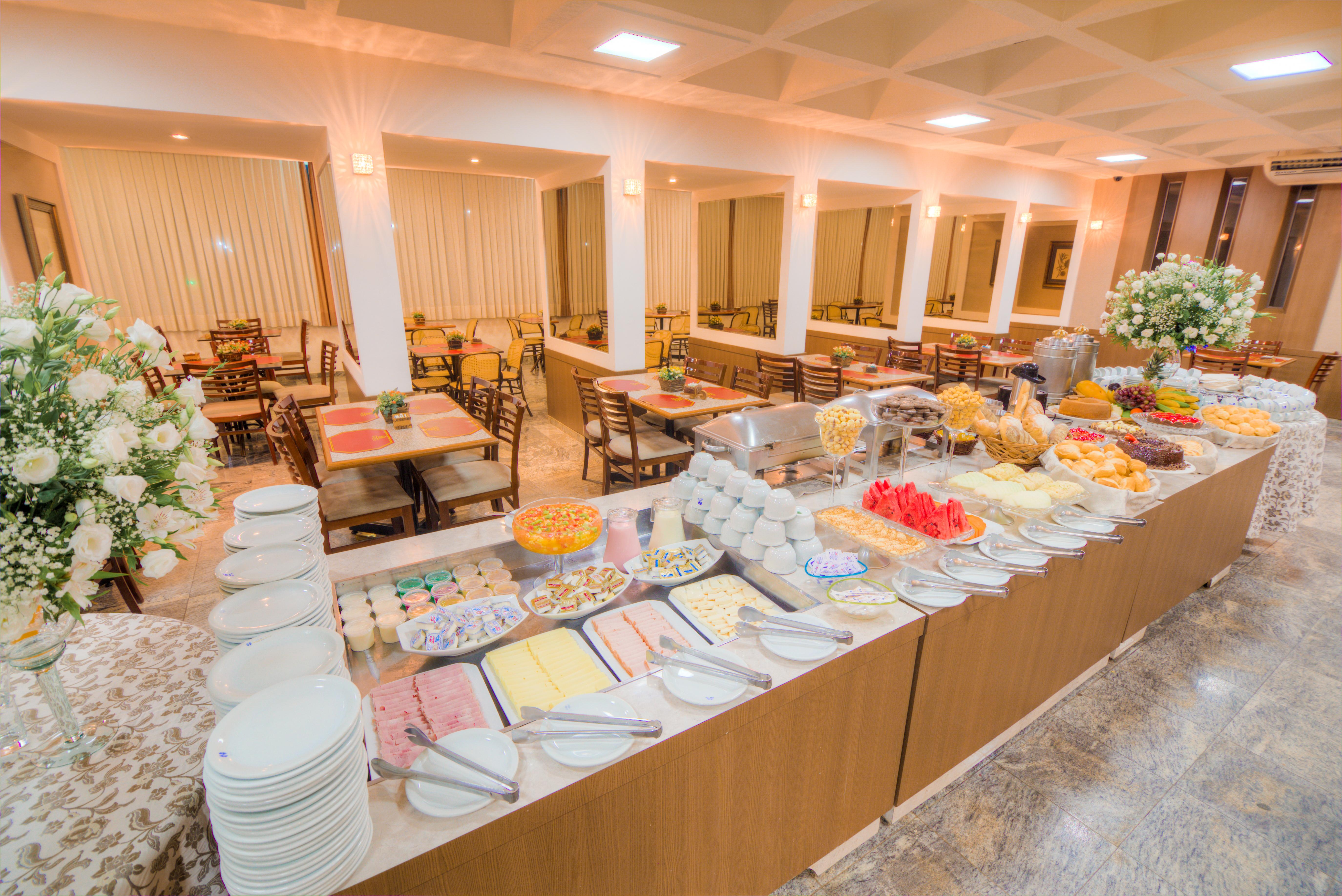 Hotel Dan Inn Uberaba & Convencoes By Nacional Inn Экстерьер фото
