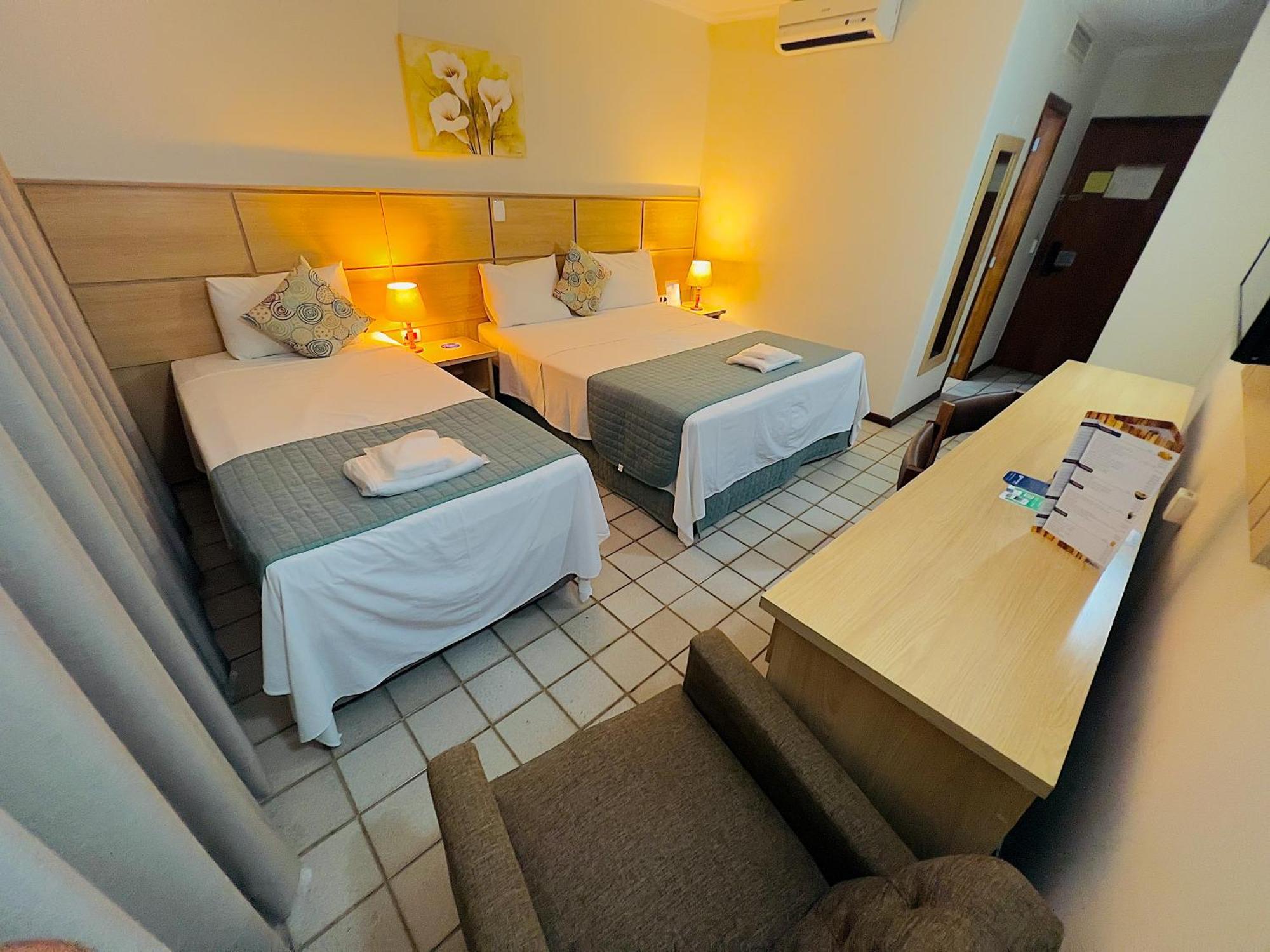 Hotel Dan Inn Uberaba & Convencoes By Nacional Inn Экстерьер фото
